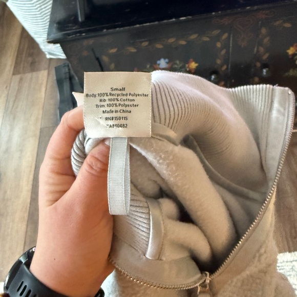 Varley Light Blue Fleece Half-Zip - Picture 4 of 4